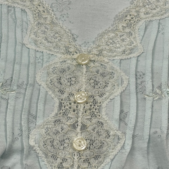 Miss Elaine Large Floral Cotton Blend Embroidered With Lace Night Gown‎ - Picture 4 of 5